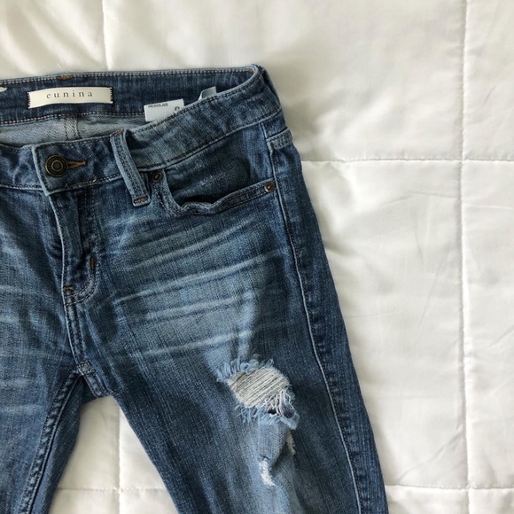 Low Rise Jeans - Picture 3 of 5